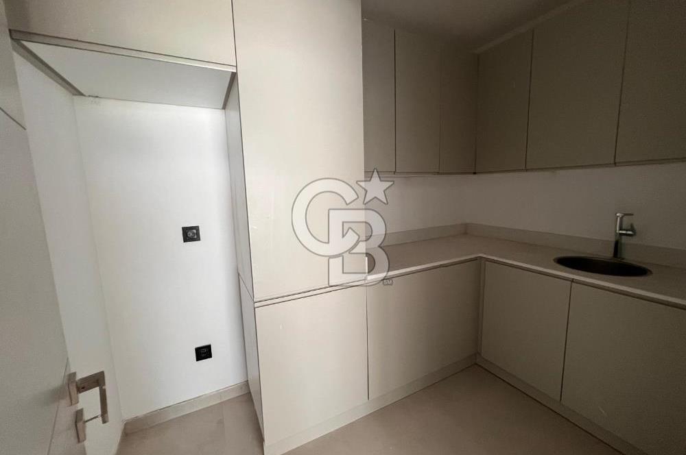MUSELAND-KUŞADASI BAYRAKLIDEDE DE LÜKS 5+2 HAVUZLU VİLLA
