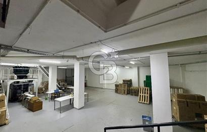 Ataşehir Ferhatpaşada 1.715 m² Müstakil Komple Bina Depo+Ofis