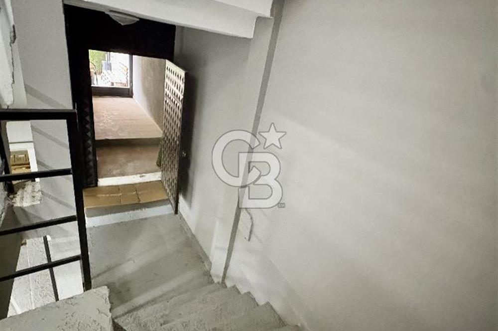 Ataşehir Ferhatpaşada 1.715 m² Müstakil Komple Bina Depo+Ofis