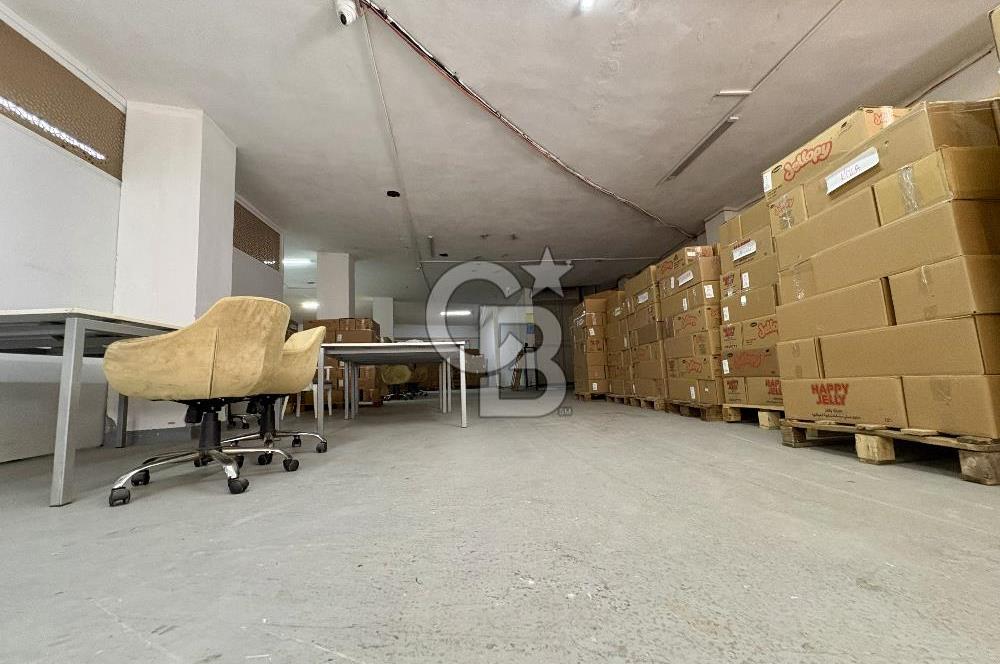 Ataşehir Ferhatpaşada 1.715 m² Müstakil Komple Bina Depo+Ofis