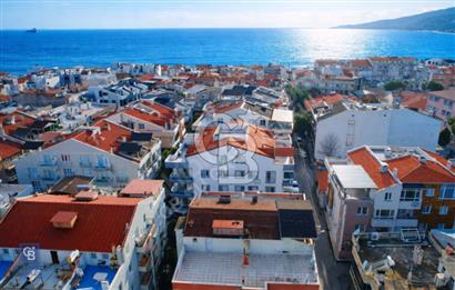 ÇANDARLI'DA DENİZE 150M 2+1 AYRI MUTFAKLI KÖŞE DAİRE