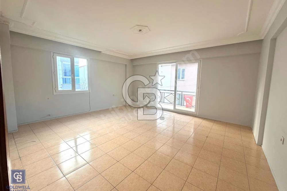 ÇANDARLI'DA DENİZE 150M 2+1 AYRI MUTFAKLI KÖŞE DAİRE
