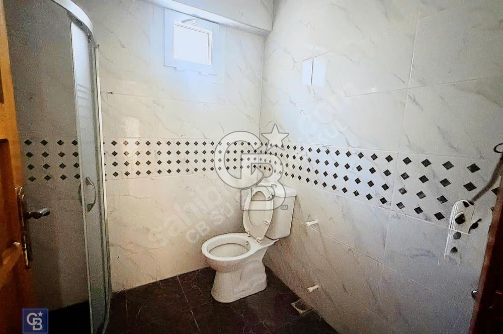 ÇANDARLI'DA DENİZE 150M 2+1 AYRI MUTFAKLI KÖŞE DAİRE