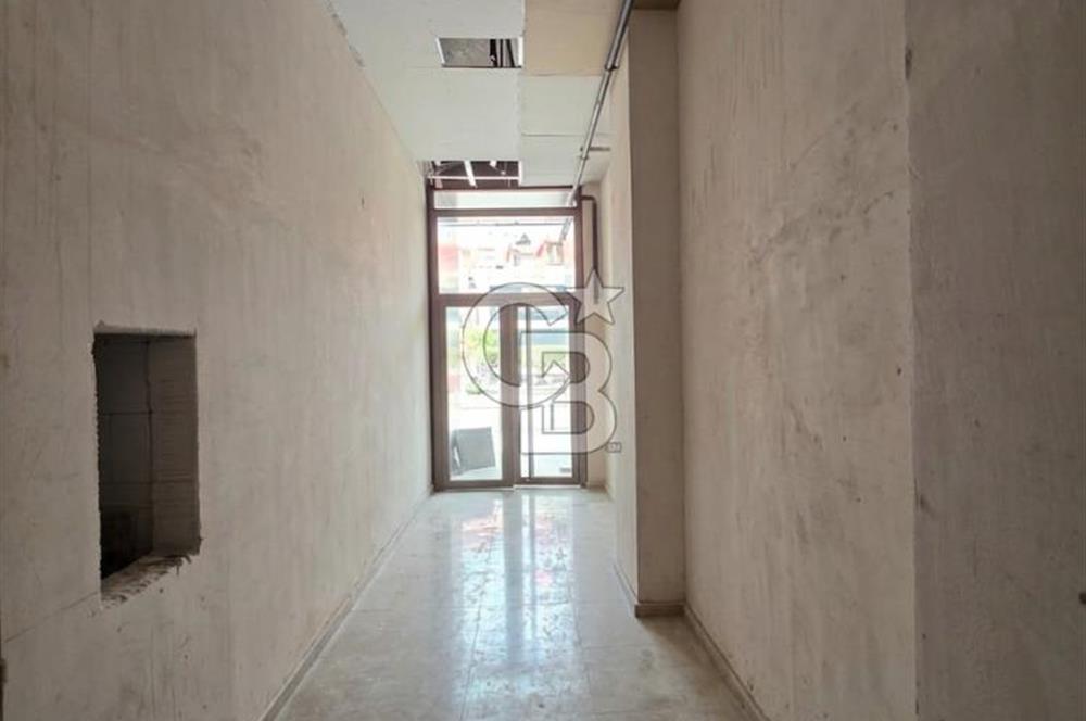 ATATÜRK Mahl. Alemdağ cadd.merkezi lokasyon kiralık ofis