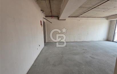 ATATÜRK Mahl. Alemdağ cadd.merkezi lokasyon kiralık ofis
