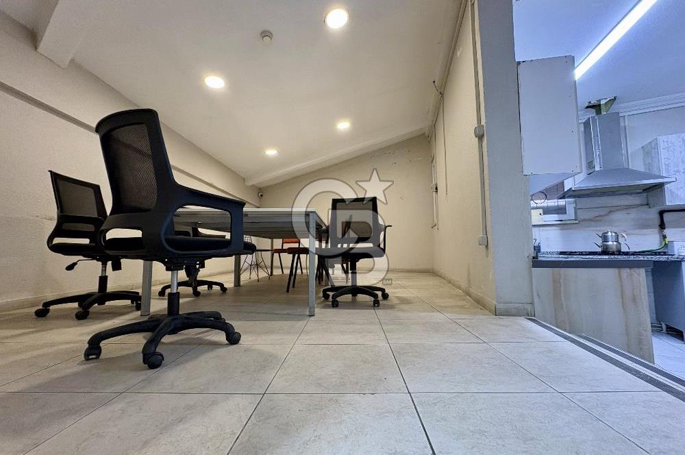 Ataşehir Ferhatpaşada 1.715 m² Müstakil Komple Bina Depo+Ofis