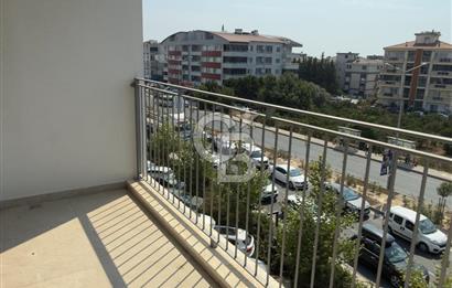 SEFERİHİSAR CADDE ÜZERİ LUX PROJEDE 3+1 SIFIR DAİRE