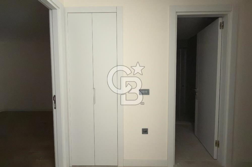 SEFERİHİSAR CADDE ÜZERİ LUX PROJEDE 3+1 SIFIR DAİRE