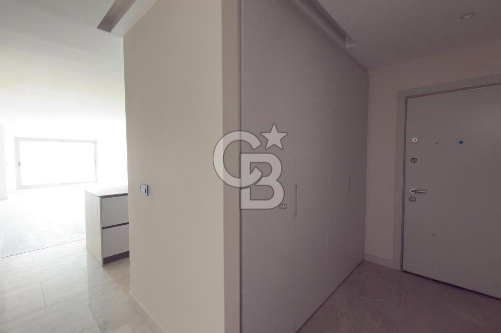 SEFERİHİSAR CADDE ÜZERİ LUX PROJEDE 3+1 SIFIR DAİRE