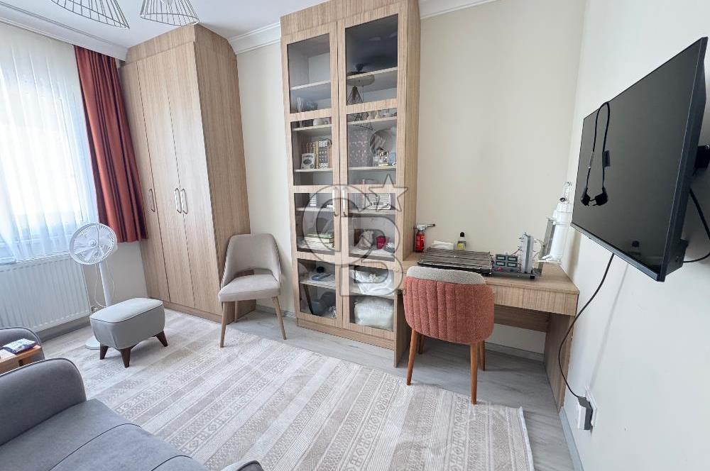 SANCAKTEPE ATATÜRK CD ÜZERİ SİTEDE 2+1 SATILIK DAİRE