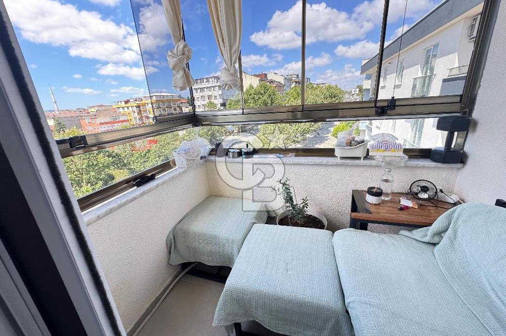 SANCAKTEPE ATATÜRK CD ÜZERİ SİTEDE 2+1 SATILIK DAİRE