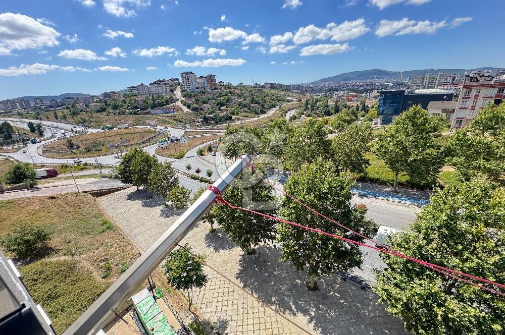 SANCAKTEPE ATATÜRK CD ÜZERİ SİTEDE 2+1 SATILIK DAİRE