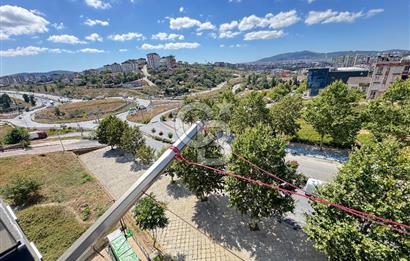 SANCAKTEPE ATATÜRK CD ÜZERİ SİTEDE 2+1 SATILIK DAİRE