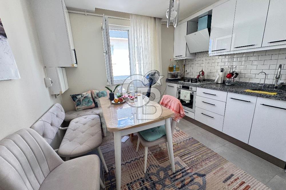 SANCAKTEPE ATATÜRK CD ÜZERİ SİTEDE 2+1 SATILIK DAİRE