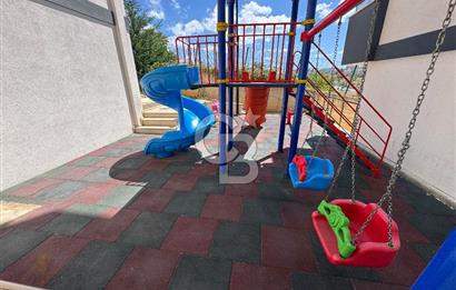 SANCAKTEPE ATATÜRK CD ÜZERİ SİTEDE 2+1 SATILIK DAİRE