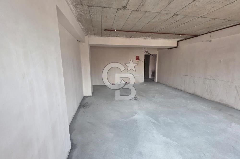 ATATÜRK Mahl. Alemdağ cadd.merkezi lokasyon kiralık ofis