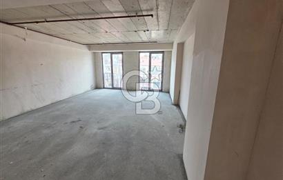 ATATÜRK Mahl. Alemdağ cadd.merkezi lokasyon kiralık ofis