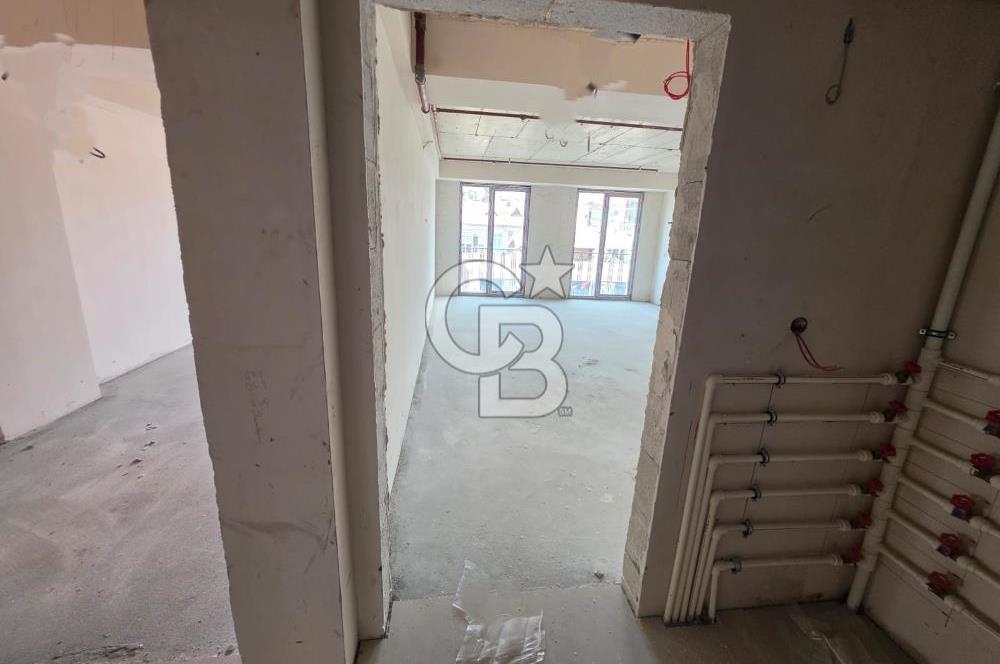 ATATÜRK Mahl. Alemdağ cadd.merkezi lokasyon kiralık ofis