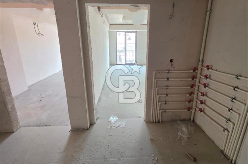 ATATÜRK Mahl. Alemdağ cadd.merkezi lokasyon kiralık ofis