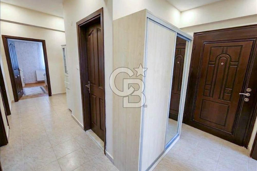 ATAŞEHİR FİNANSKENTE KOMŞU GÜVENLİ SİTEDE SATILIK 3+1 DAİRE