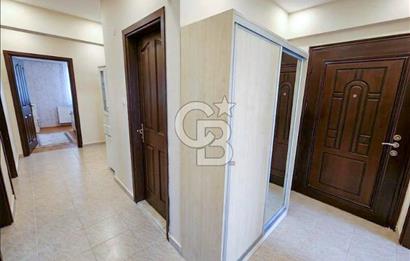 ATAŞEHİR FİNANSKENTE KOMŞU GÜVENLİ SİTEDE SATILIK 3+1 DAİRE