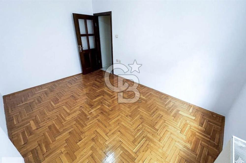 ATAŞEHİR FİNANSKENTE KOMŞU GÜVENLİ SİTEDE SATILIK 3+1 DAİRE
