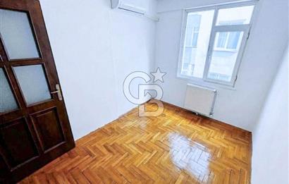 ATAŞEHİR FİNANSKENTE KOMŞU GÜVENLİ SİTEDE SATILIK 3+1 DAİRE