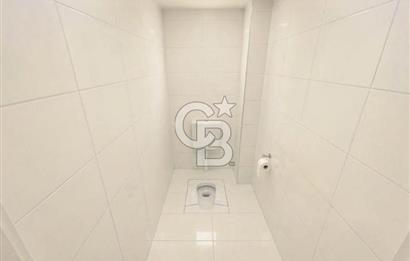 ATAŞEHİR FİNANSKENTE KOMŞU GÜVENLİ SİTEDE SATILIK 3+1 DAİRE