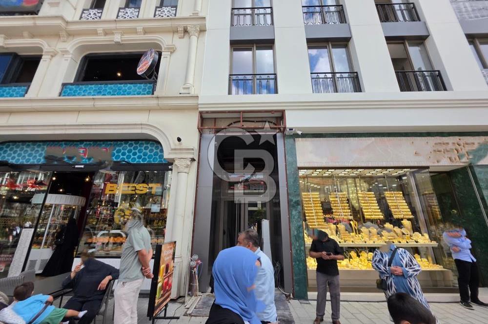 ATATÜRK Mahl. Alemdağ cadd.merkezi lokasyon kiralık ofis