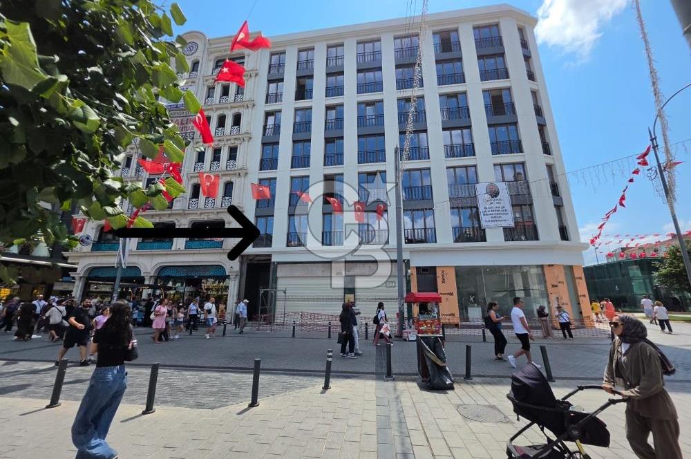 ATATÜRK Mahl. Alemdağ cadd.merkezi lokasyon kiralık ofis