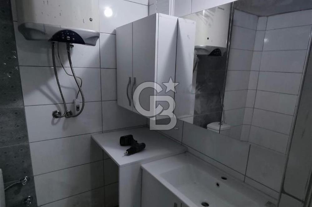 İzmir Konak Küçükyalı’da Sahile 50 Metre Mesafede 1+1 Daire