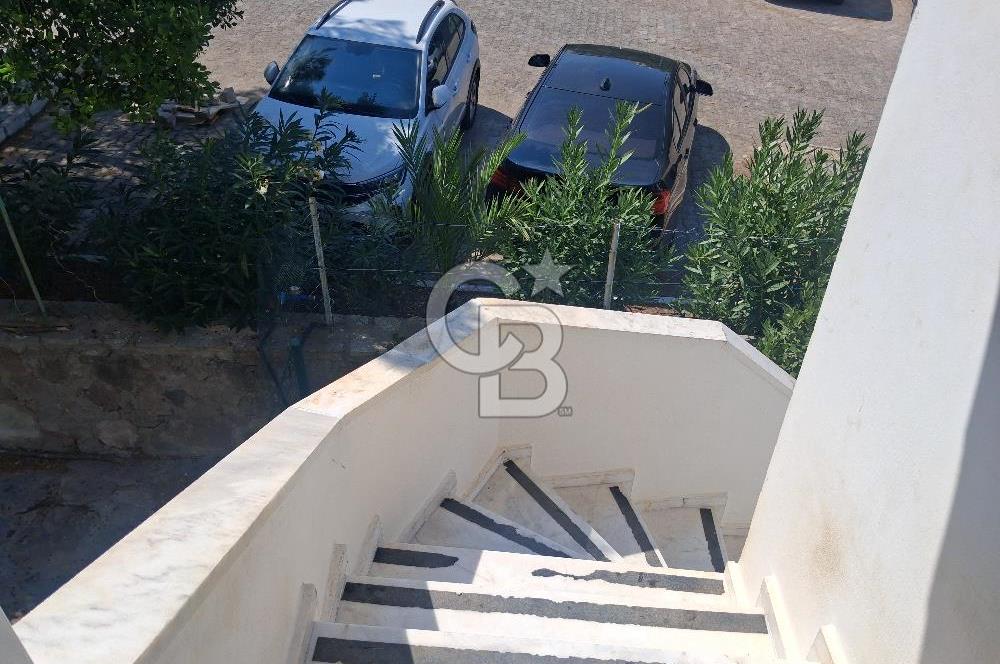 Bodrum Bitez Yalı Sitesi Kiralık Dubleks İkiz Villa
