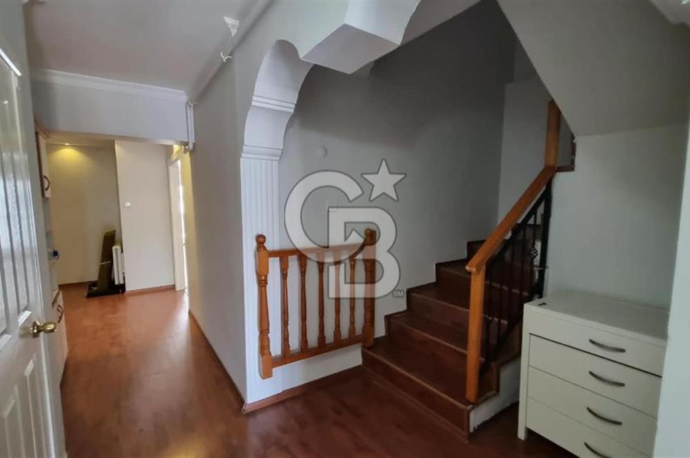 Girne Cad. Paraleli Kiralık 4+1 Dubleks Çift Teraslı Daire