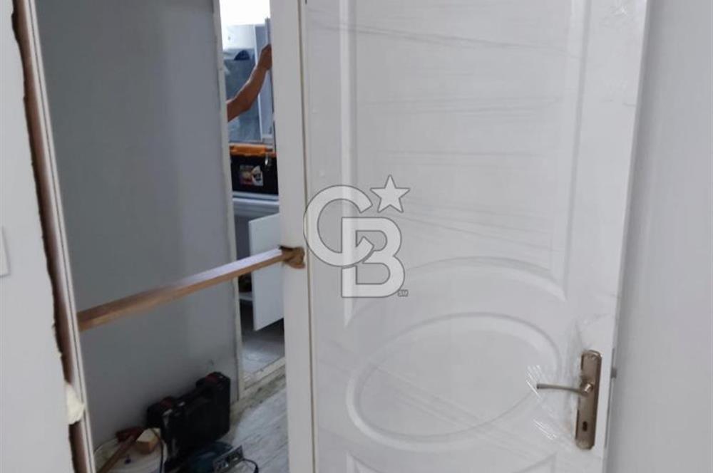 İzmir Konak Küçükyalı’da Sahile 50 Metre Mesafede 1+1 Daire