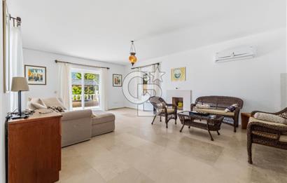 KAŞ  YARIMADA DA EŞYALI 4+1 DENIZE SIFIR VİLLAYA ÖZEL PLAJLI BENZERSIZ KIRALIK VILLA