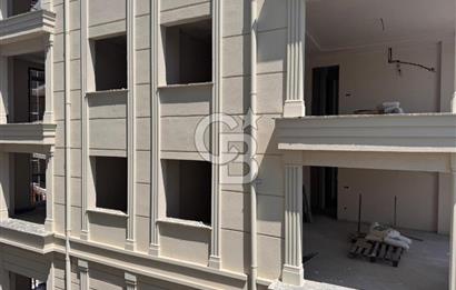 BÜYÜKÇEKMECE ALBATROS’TA HİLAL HILL SİTESİ’NDE SATILIK ŞEREFİYELİ 2+1 DAİRE