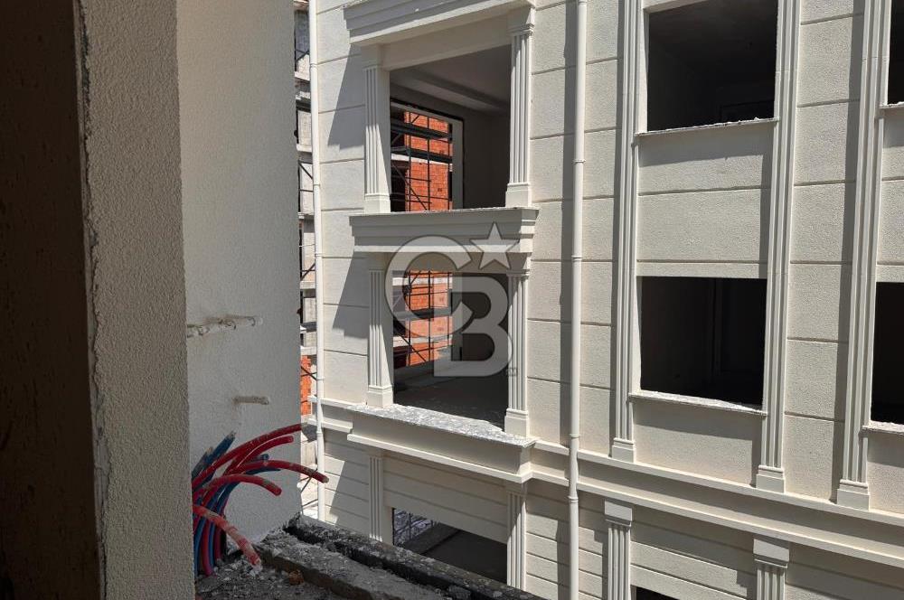 BÜYÜKÇEKMECE ALBATROS’TA HİLAL HILL SİTESİ’NDE SATILIK ŞEREFİYELİ 2+1 DAİRE