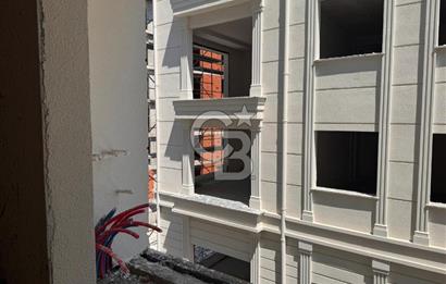 BÜYÜKÇEKMECE ALBATROS’TA HİLAL HILL SİTESİ’NDE SATILIK ŞEREFİYELİ 2+1 DAİRE