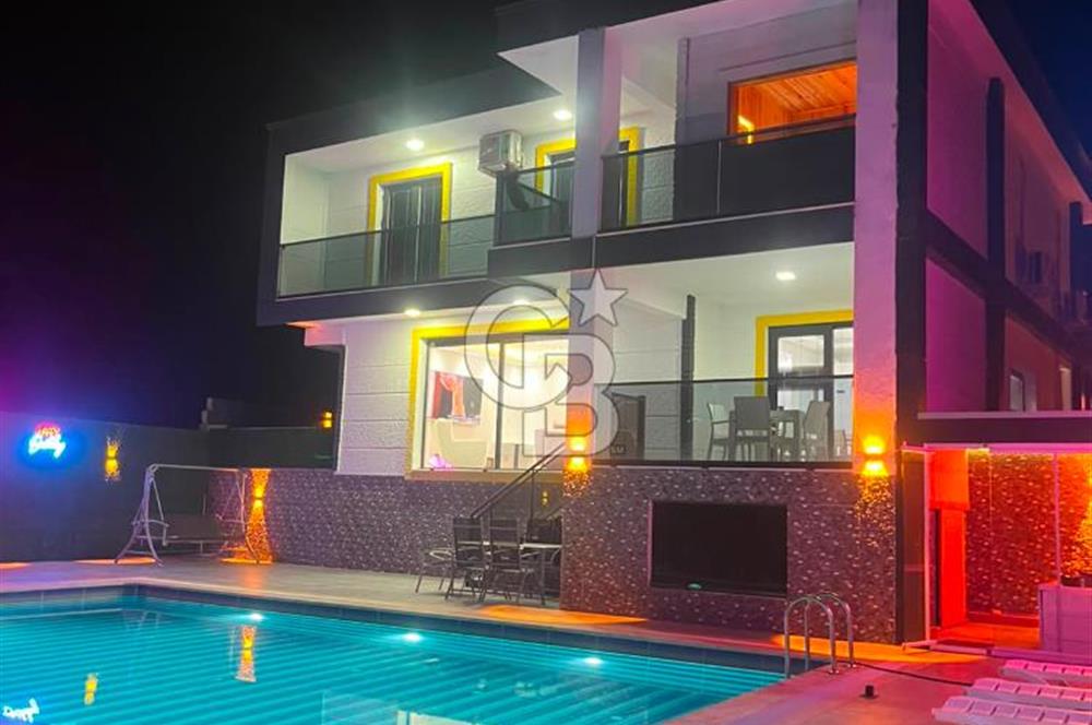 10 KİŞİLİK ULTRA LÜKS VİLLA | ISITMALI HAVUZ + 2 JAKUZİ + SAUNA