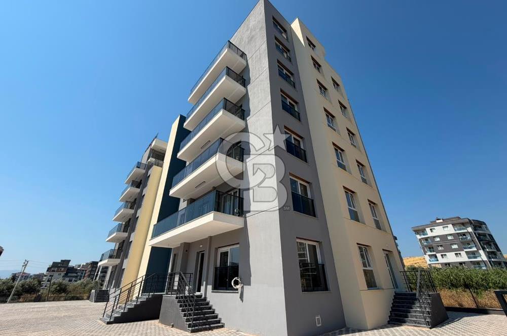 HARMANDALI İNÖNÜ MAHALLESİ’NDE HAVUZLU SİTEDE SIFIR DAİRE | EBEVEYN BANYOLU