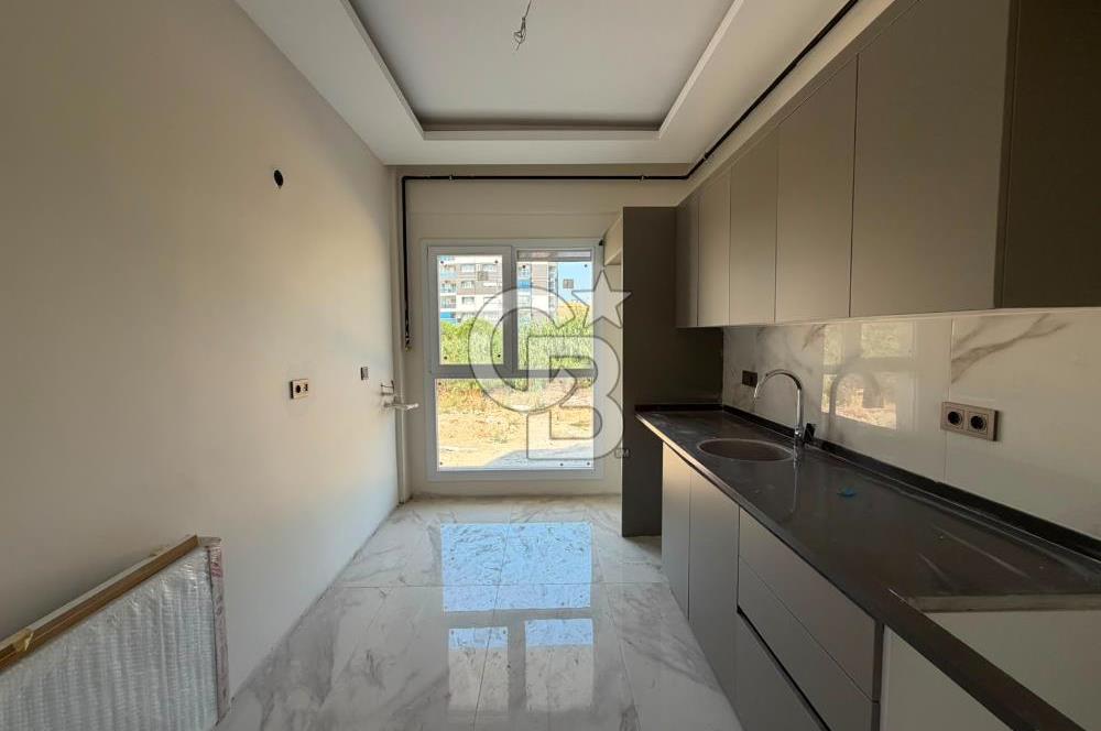  HARMANDALI İNÖNÜ MAHALLESİ’NDE HAVUZLU SİTEDE SIFIR DAİRE | EBEVEYN BANYOLU