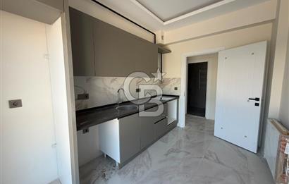  HARMANDALI İNÖNÜ MAHALLESİ’NDE HAVUZLU SİTEDE SIFIR DAİRE | EBEVEYN BANYOLU