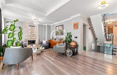 ZEKERİYAKÖYDE DENİZ MANZARALI ÖZEL MİMARİ 7+2 SATILIK  LÜKS VİLLA
