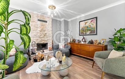 ZEKERİYAKÖYDE DENİZ MANZARALI ÖZEL MİMARİ 7+2 SATILIK  LÜKS VİLLA