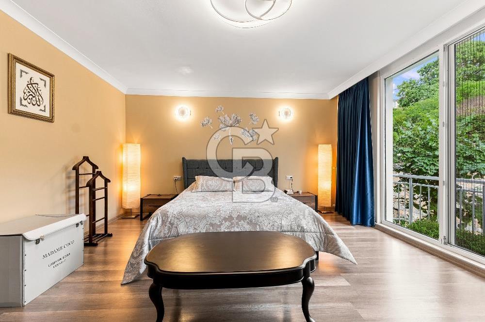 ZEKERİYAKÖYDE DENİZ MANZARALI ÖZEL MİMARİ 7+2 SATILIK  LÜKS VİLLA