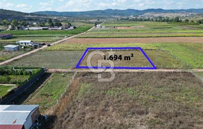 Körfez Cuma Köyünde Uygun Fiyatlı Satılık 1694m² Müstakil Parsel