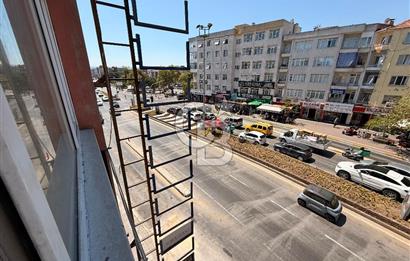 ATATÜRK CADDESİ ÜZERİ ZİLELİ İŞHANI SATILIK 2+1 İŞYERİ