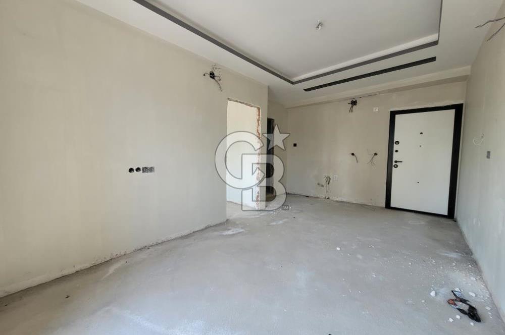SARIÇAM GÜLTEPE'DE BULVAR ÜZERİ ÇİFT CEPHELİ 1+1 SATILIK DAİRE