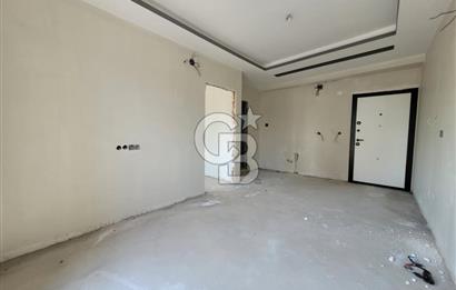SARIÇAM GÜLTEPE'DE BULVAR ÜZERİ ÇİFT CEPHELİ 1+1 SATILIK DAİRE