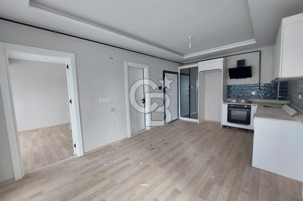 SARIÇAM FORMÜL STUDİO'DA KİRACILI SATILIK 1+1 DAİRE